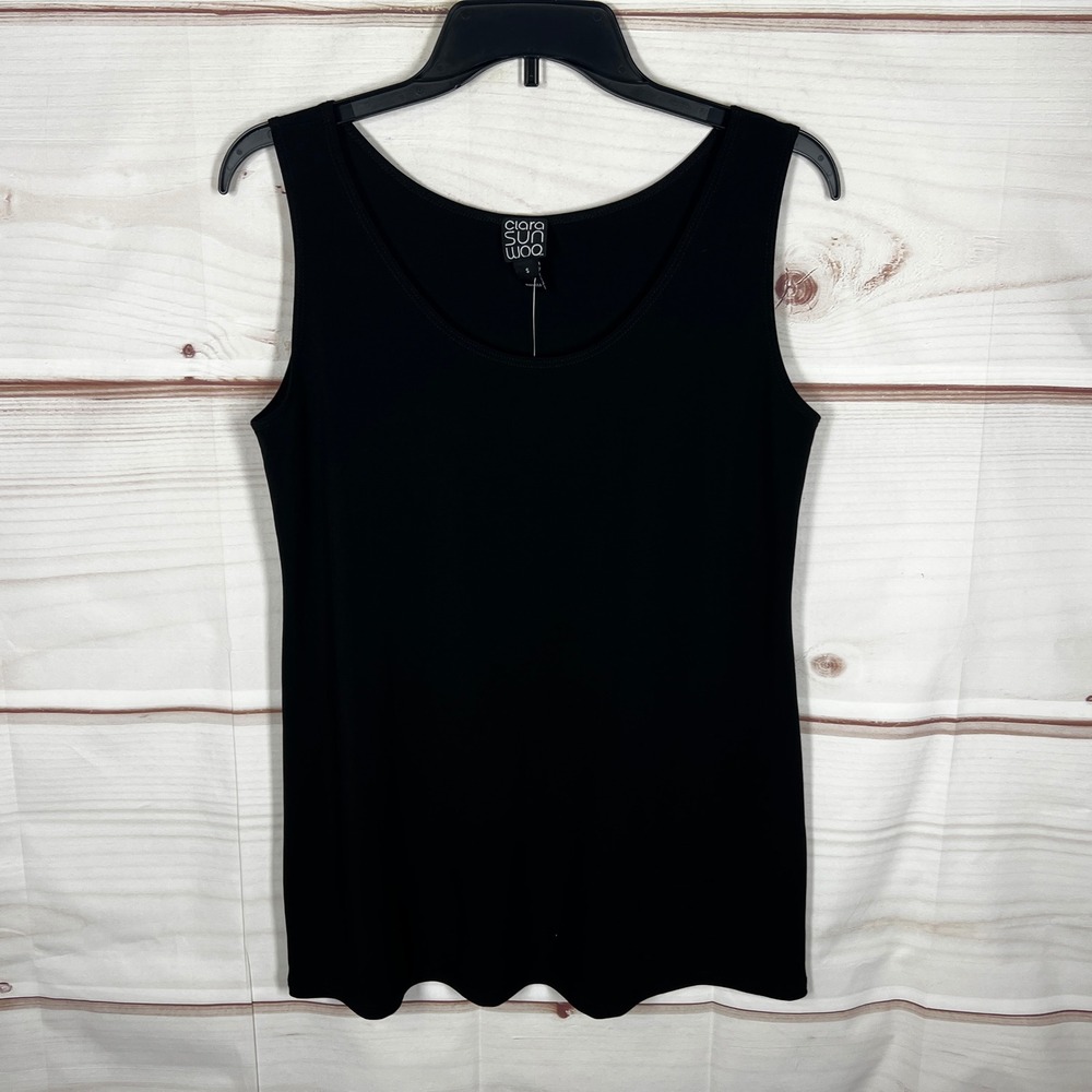 Clara Sun Woo Tank Top Women Small Black Solid Scoop Neck Sleeveless Basic Layer